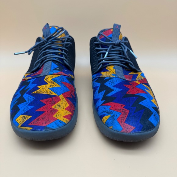 Nike Jordan Eclipse multicolor Men's Size 11 Athletic Shoes Blue Red Yellow (16) - Picture 3 of 9
